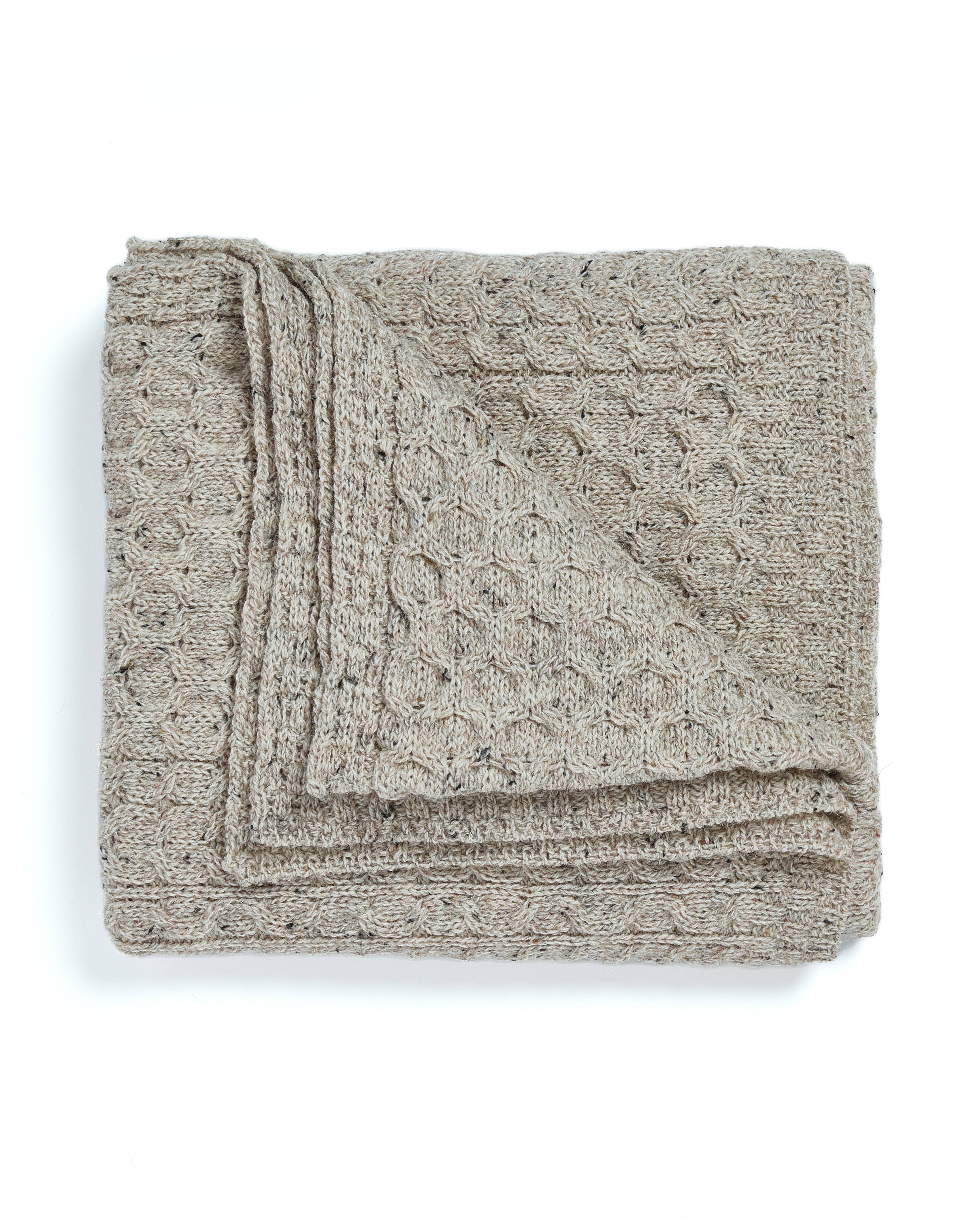 Bertra Aran Classic Wool Blanket - Flecked Oat - Image 3