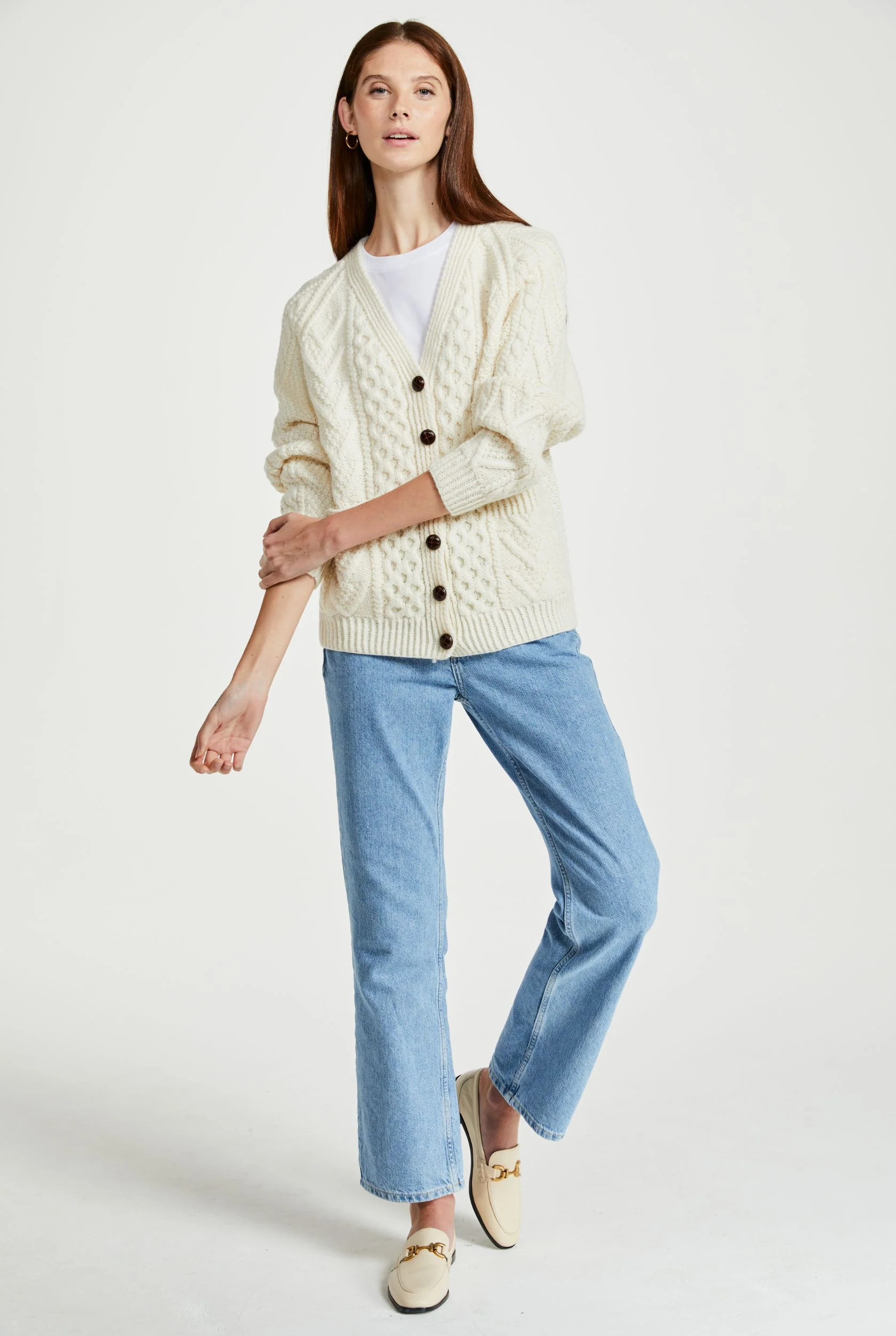 Glenisland Ladies Handknit V-Neck Cardigan - Cream - Image 5