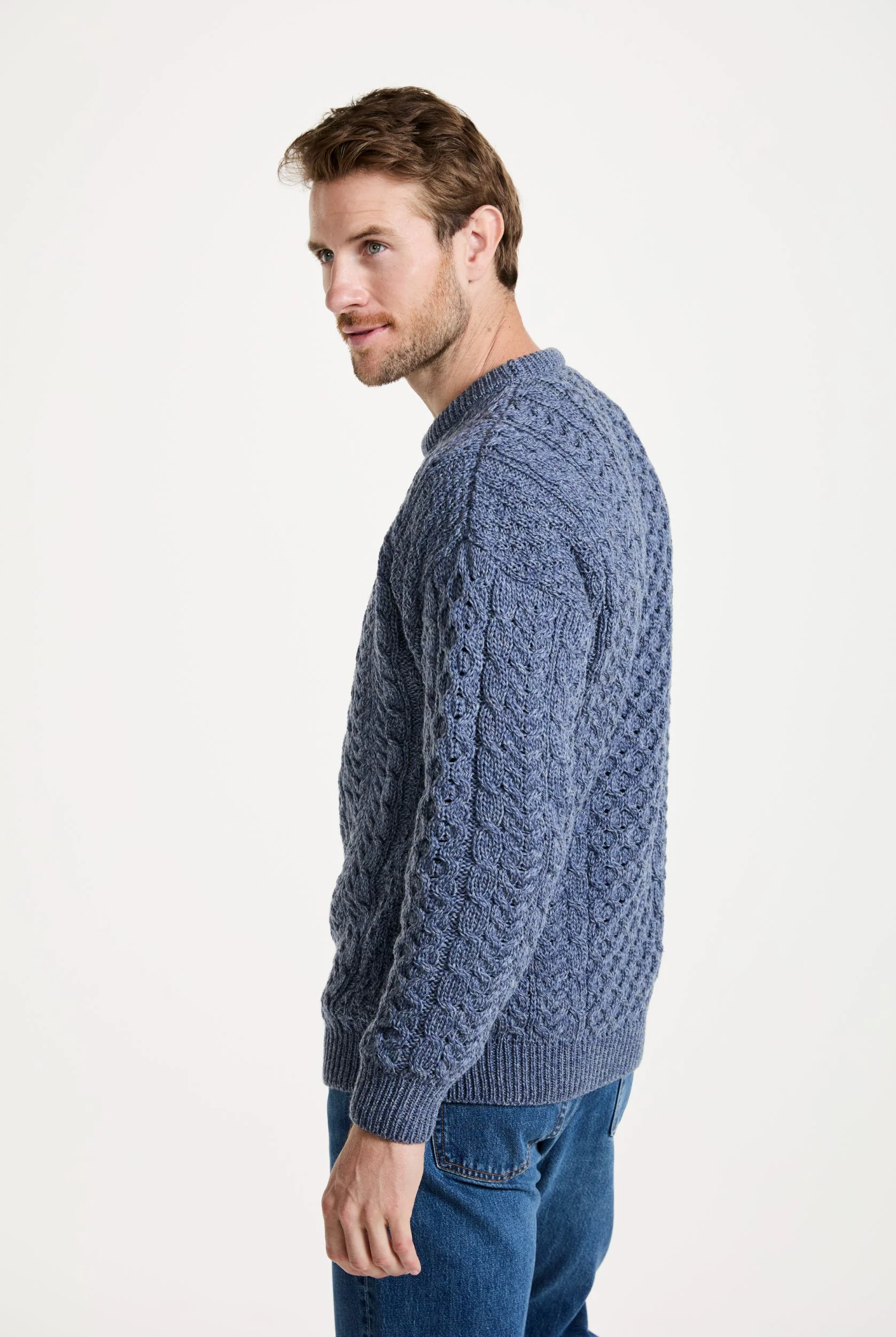 Inisheer Traditional Mens Merino Aran Sweater - Blue Grey - Image 3