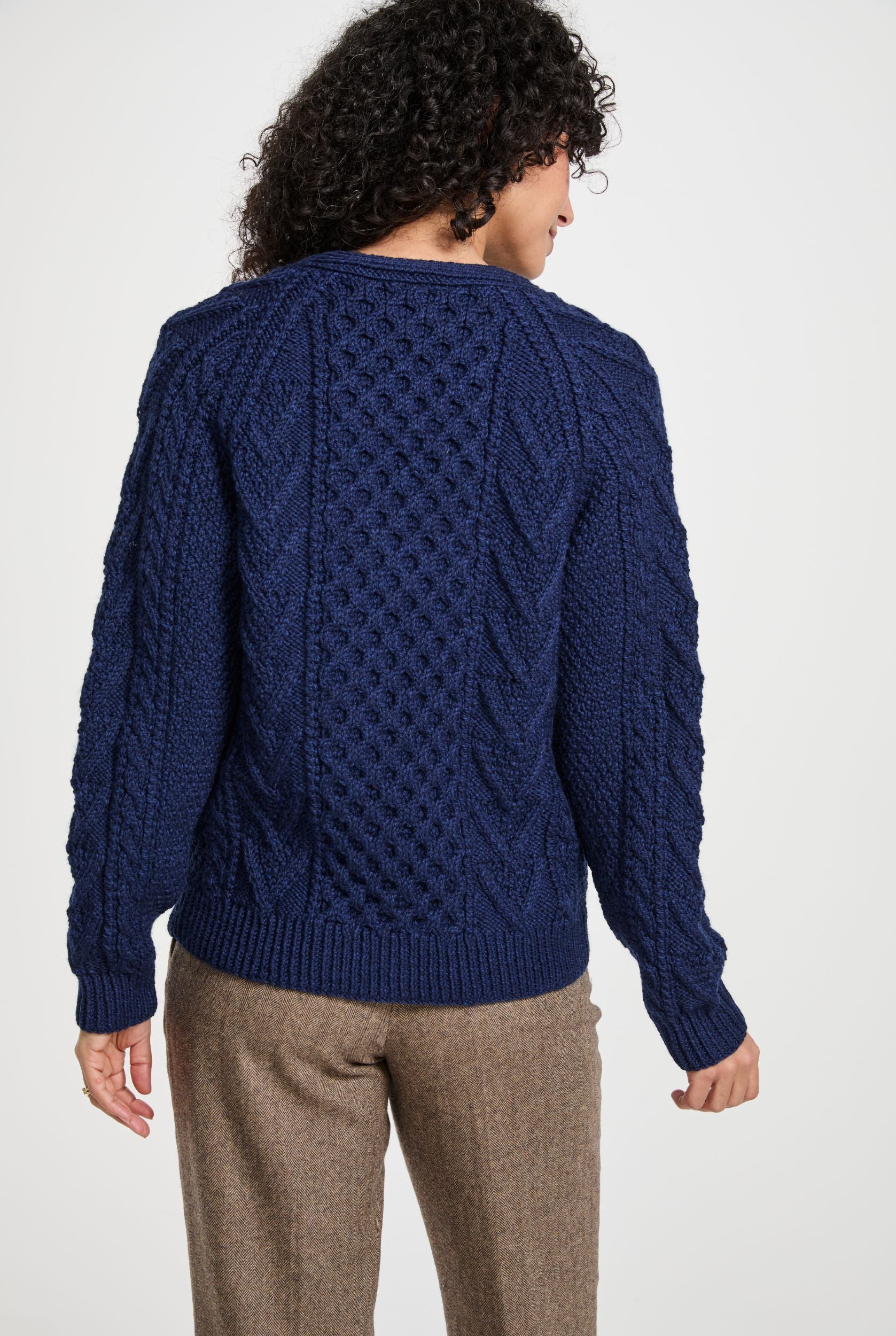 Glenisland Ladies Handknit V-Neck Cardigan - Navy - Image 3