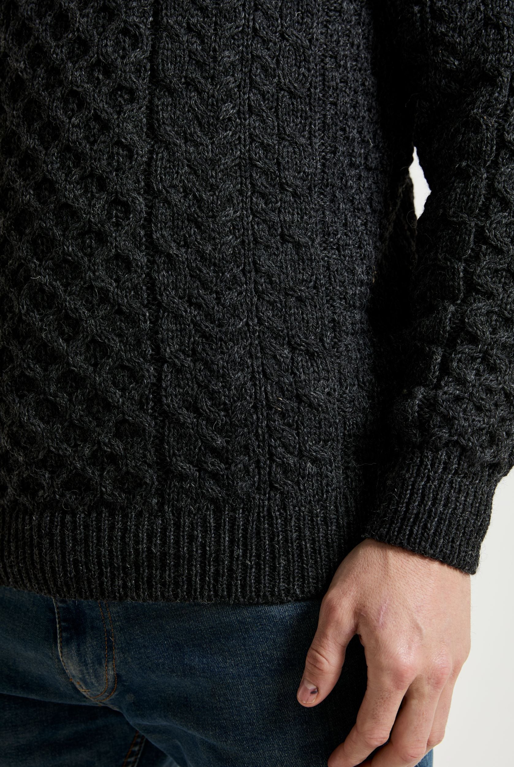 Inishbofin  Mens Traditional Aran Sweater - Charcoal - Image 4