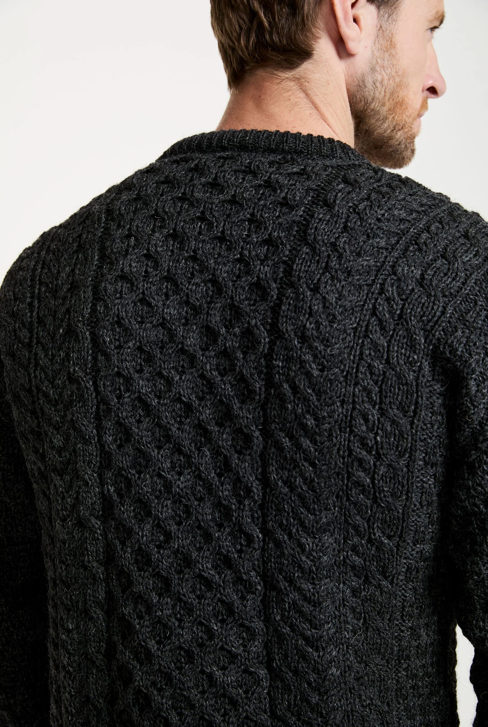 Inishbofin  Mens Traditional Aran Sweater - Charcoal - Image 5