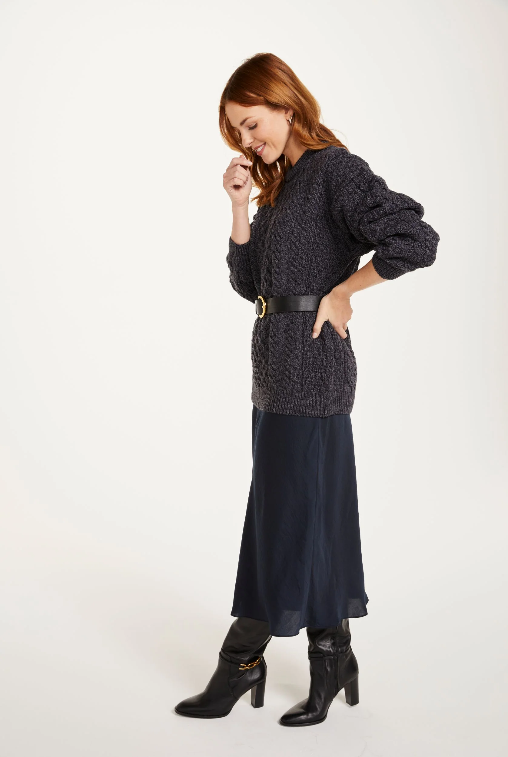 Inisheer Traditional Ladies Merino Aran Sweater - Charcoal - Image 4