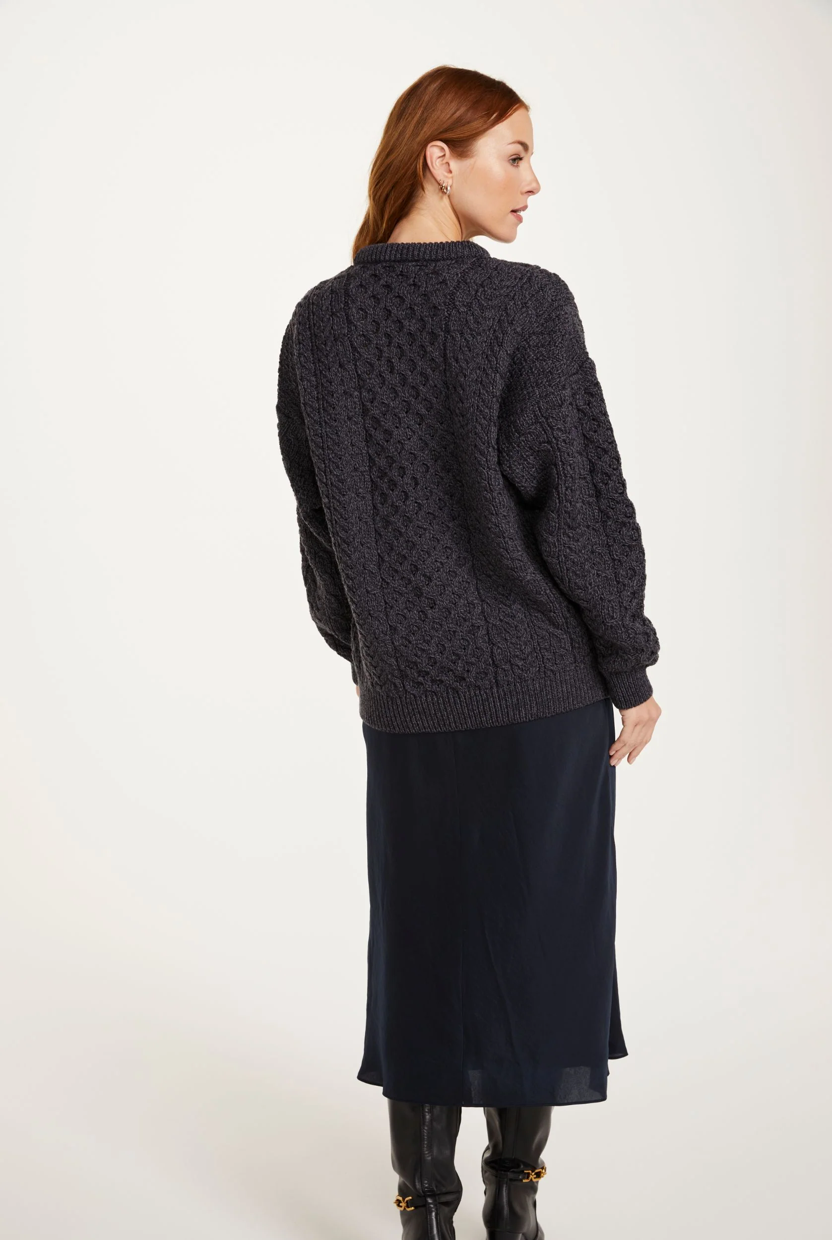 Inisheer Traditional Ladies Merino Aran Sweater - Charcoal - Image 5