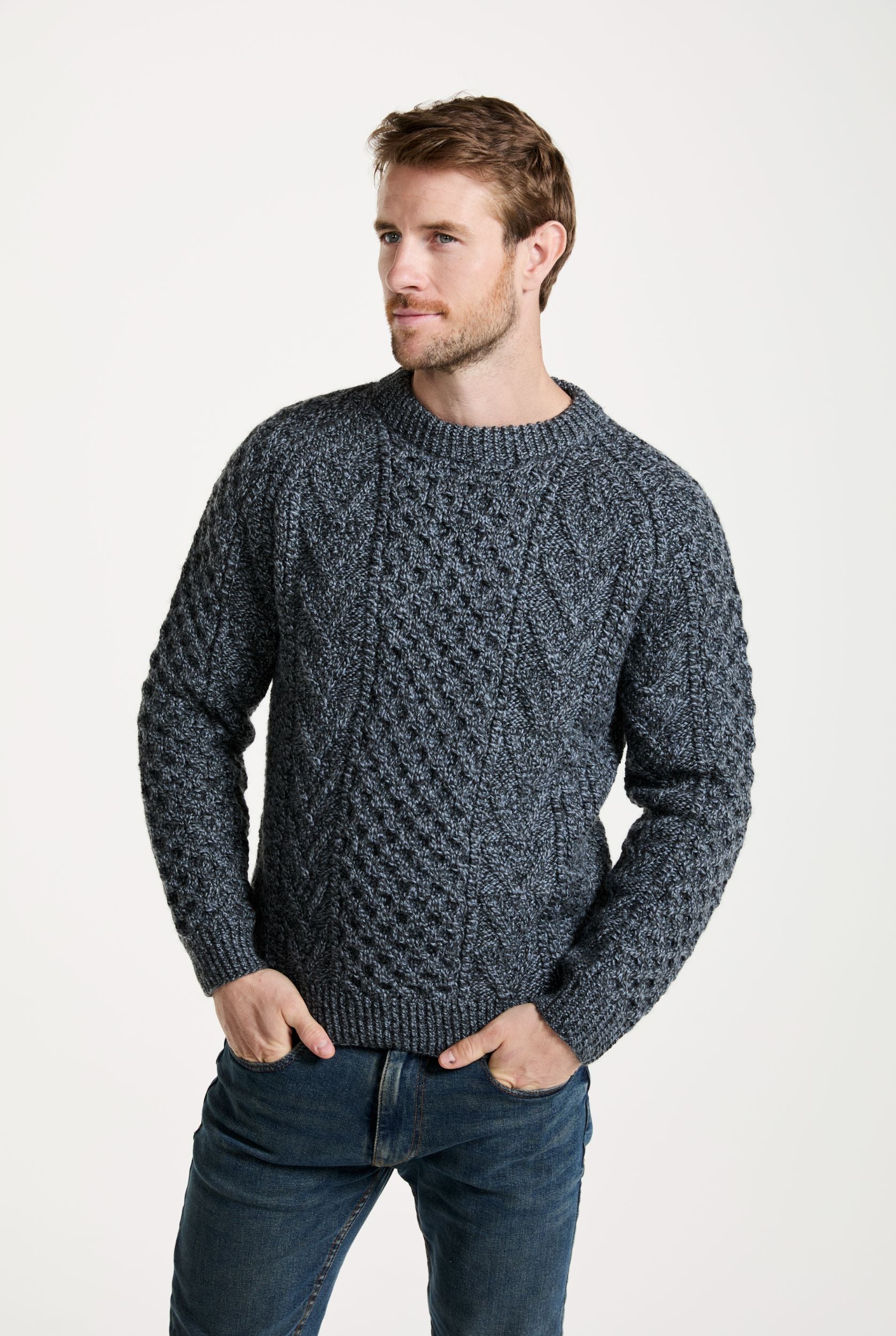 Kilronan Aran Mens Honeycomb Sweater - Charcoal - Image 4