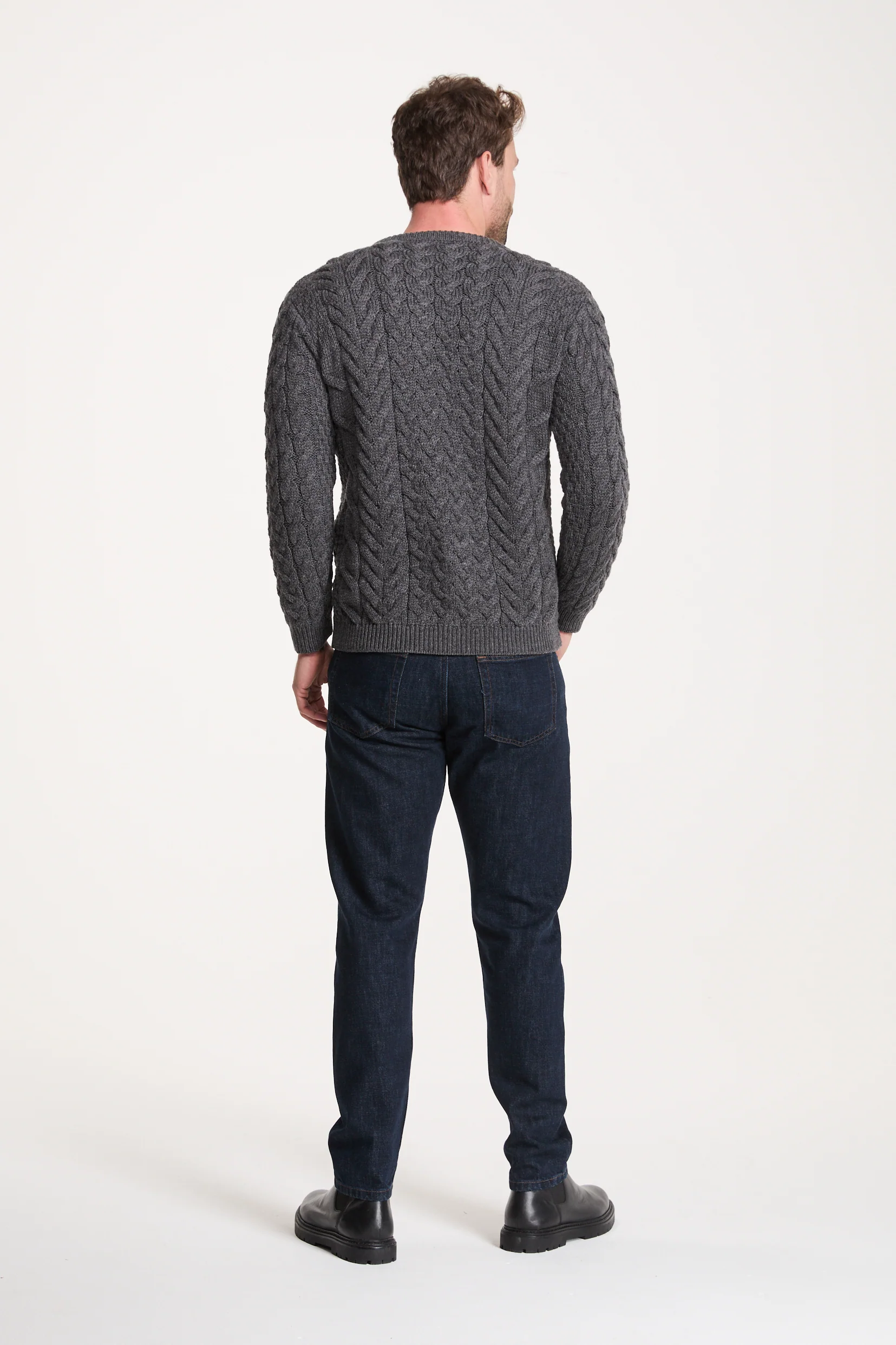 Omey Mens Aran Crew Neck Sweater - Charcoal - Image 5