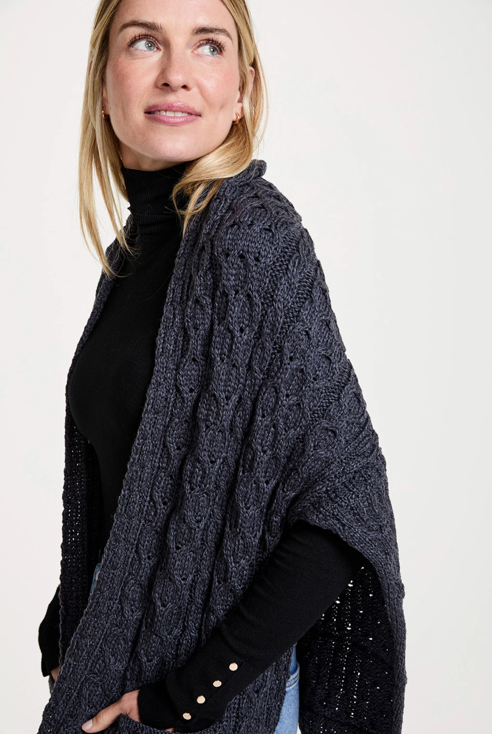 Shannon Throwover Merino Aran Wrap With Pocket - Grey - Image 5