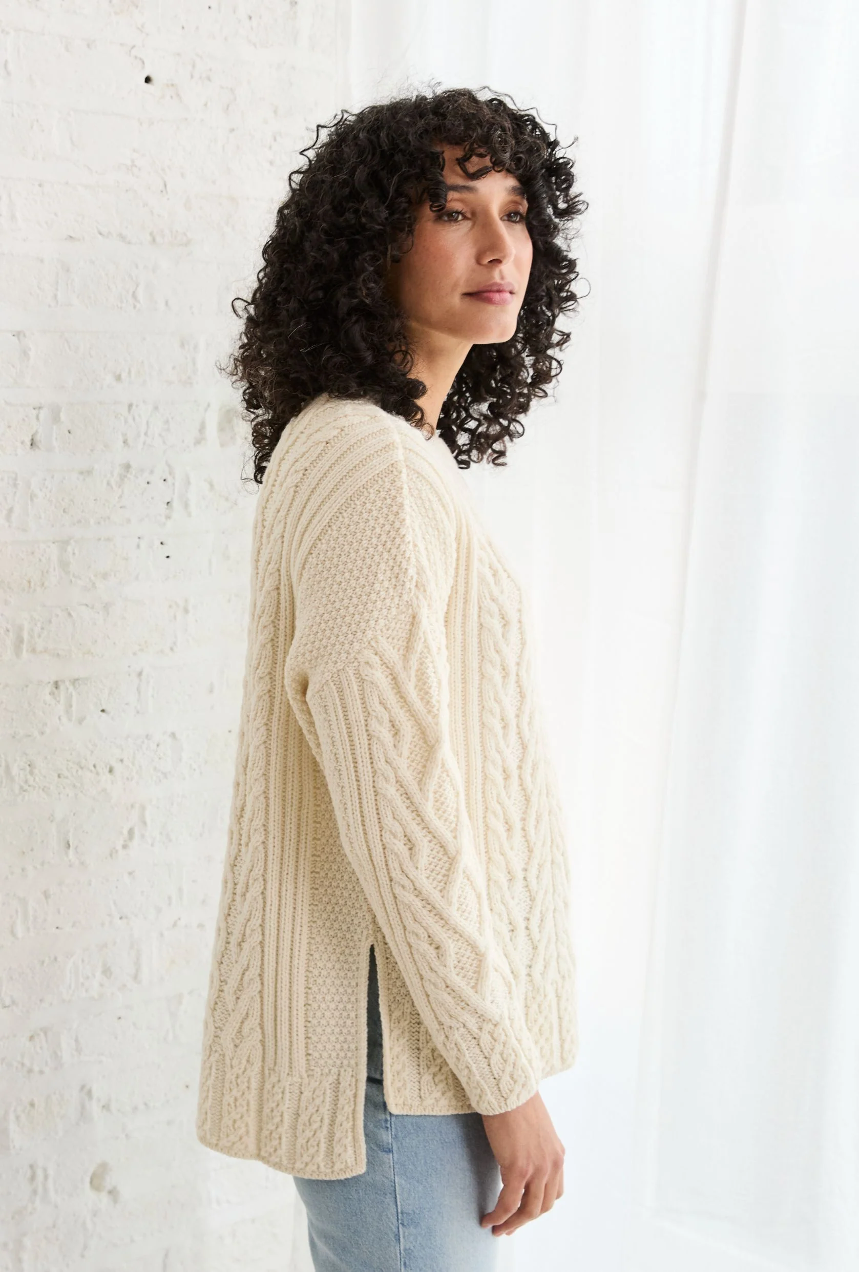 Tully Box Supersoft Merino Aran Sweater - Cream - Image 3